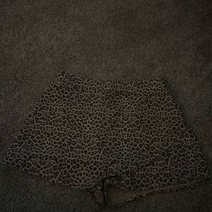 altar’d state cheetah print skort size- medium, fits true to size